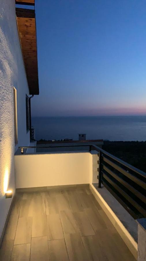 Hotel Natali Dhermi Luaran gambar