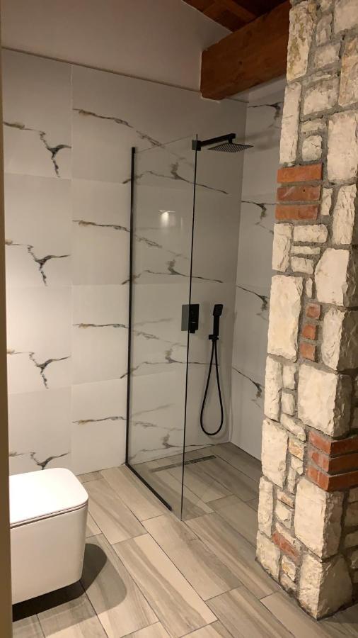 Hotel Natali Dhermi Luaran gambar
