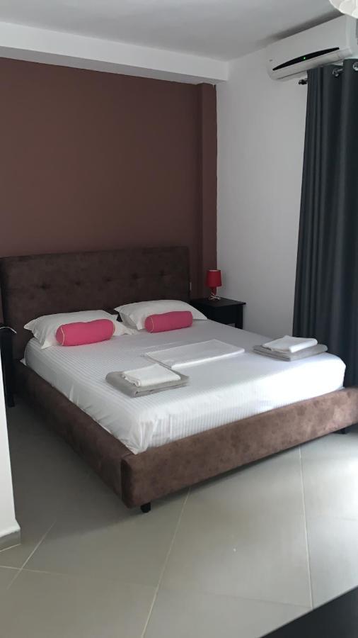 Hotel Natali Dhermi Luaran gambar