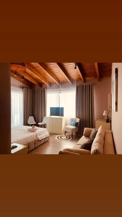 Hotel Natali Dhermi Luaran gambar