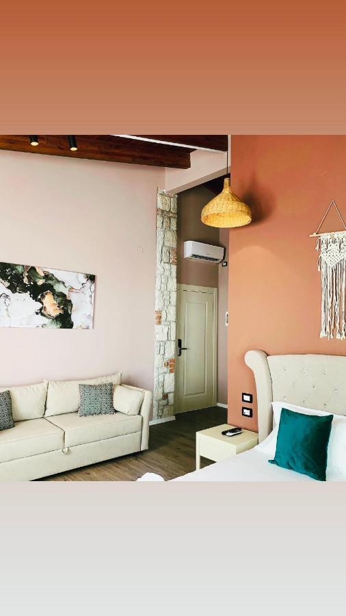 Hotel Natali Dhermi Luaran gambar